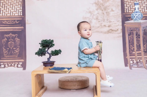 中山1岁宝宝走路